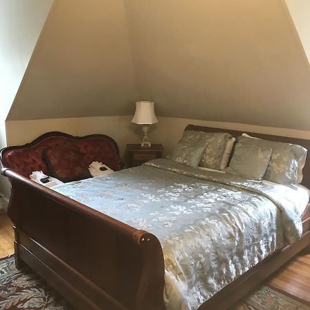 Edgewood Manor Inn Bed And Breakfast Providence Bagian luar foto
