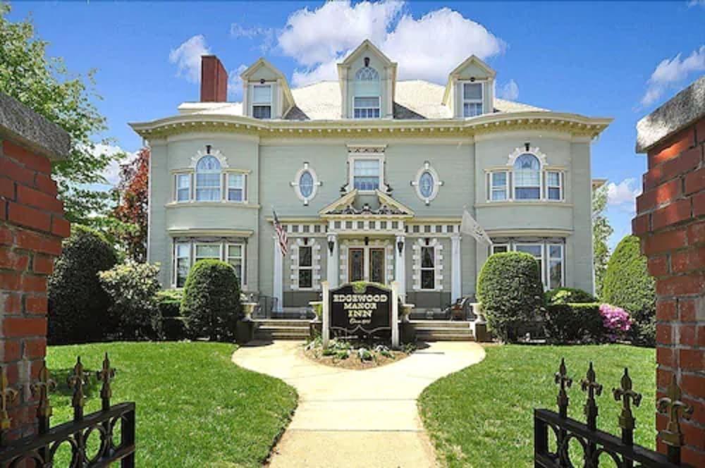 Edgewood Manor Inn Bed And Breakfast Providence Bagian luar foto