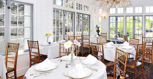 Edgewood Manor Inn Bed And Breakfast Providence Bagian luar foto