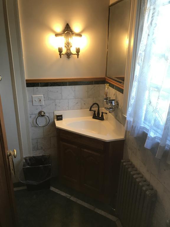 Edgewood Manor Inn Bed And Breakfast Providence Bagian luar foto