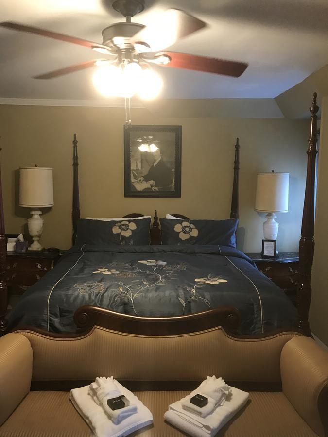 Edgewood Manor Inn Bed And Breakfast Providence Bagian luar foto